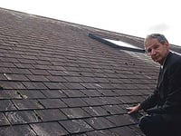 Moonlight raiders swipe lead from historic house