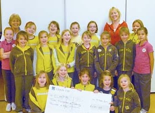 Brownies raise £220 for charity