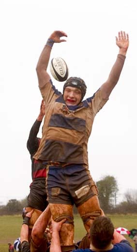 Four-try Zowie’s a wow as Bream win