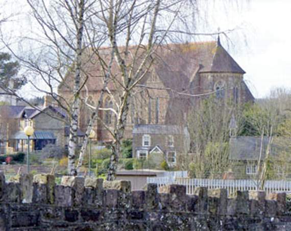 Campaign to reopen church gets 1,500 signatures