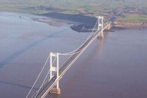 Severn Bridge fall man still missing