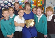 Prize winner Rachael meets PM