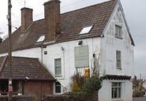 Hotel £43k for poor hygiene