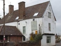 Hotel £43k for poor hygiene