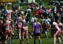 Wayne Barnes select XV beaten by Bream in charity rugby match