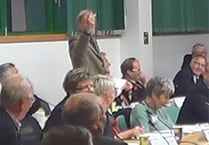 Forest of Dean councillor cleared of making V sign