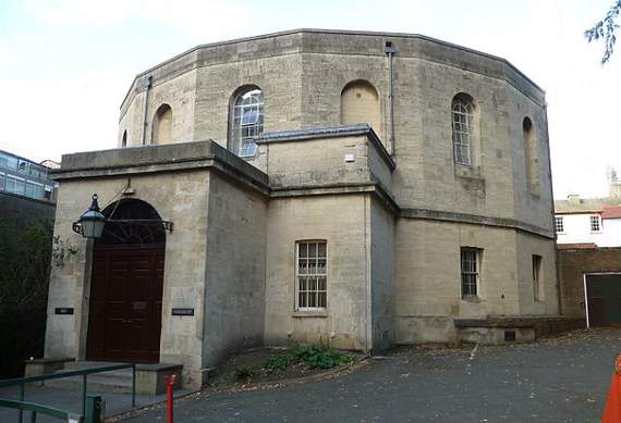 Collapsed ceiling forces temporary closure of Gloucester Crown Court