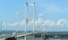 Storm Diana causes chaos on the M48 as the old Severn Bridge is closed on Thursday morning rush hour