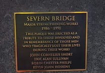 Plaque will remember bridge disaster deaths
