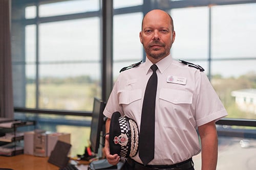 Police to recruit hundreds of staff to address failings