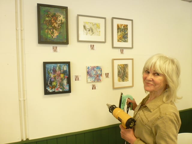 Nicky’s art ‘heats up’ cafe