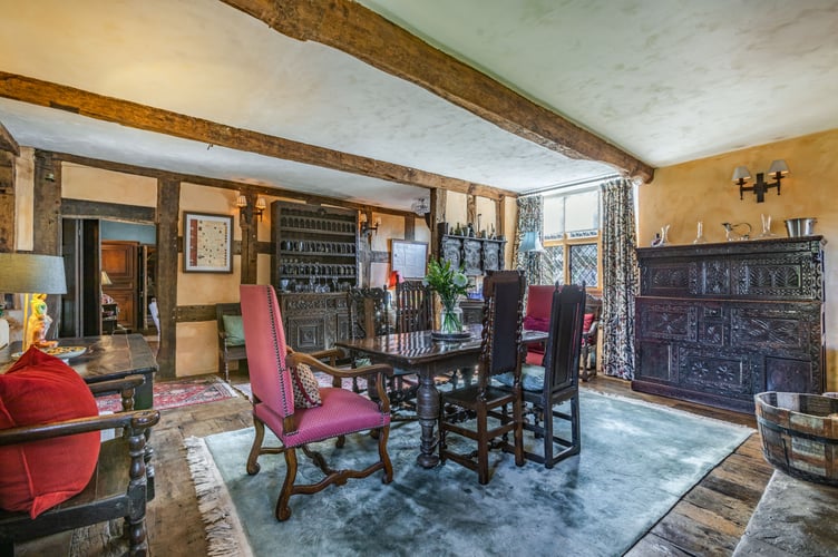 swan inn lounge