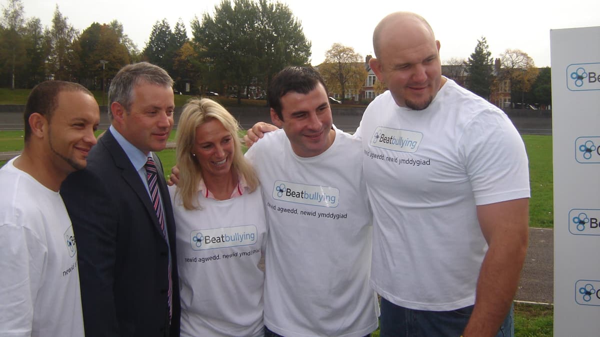 Gardener Lynne Allbutt speaks out about bullying theforester.co.uk