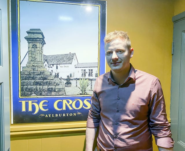 Cross Inn pulls pints and locals on re-opening