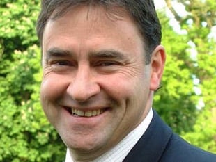 Aston CC secure the services of ex-England captain!