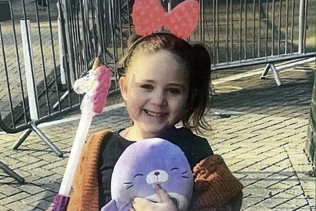 Shop staff rally to help five-year-old following cancer diagnosis 