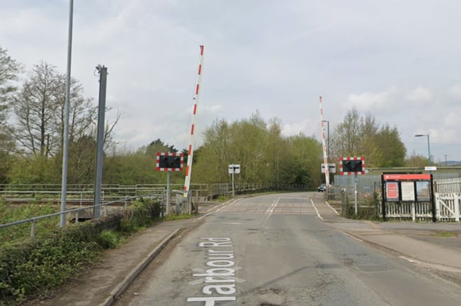 Lydney level crossing