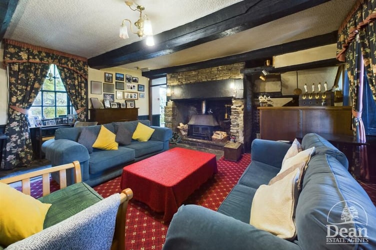 poolway house