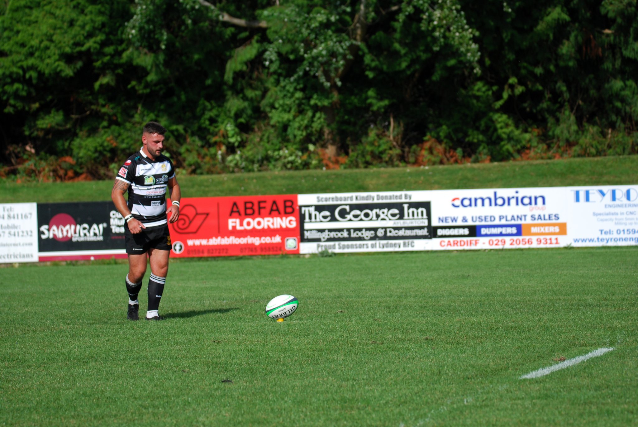 Lydney leave it late for win