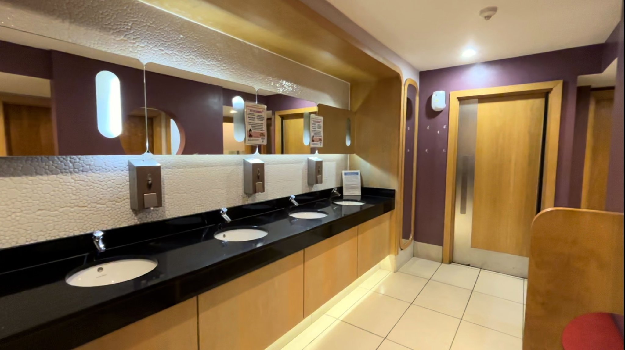 Pub’s exceptional toilets scoop top award