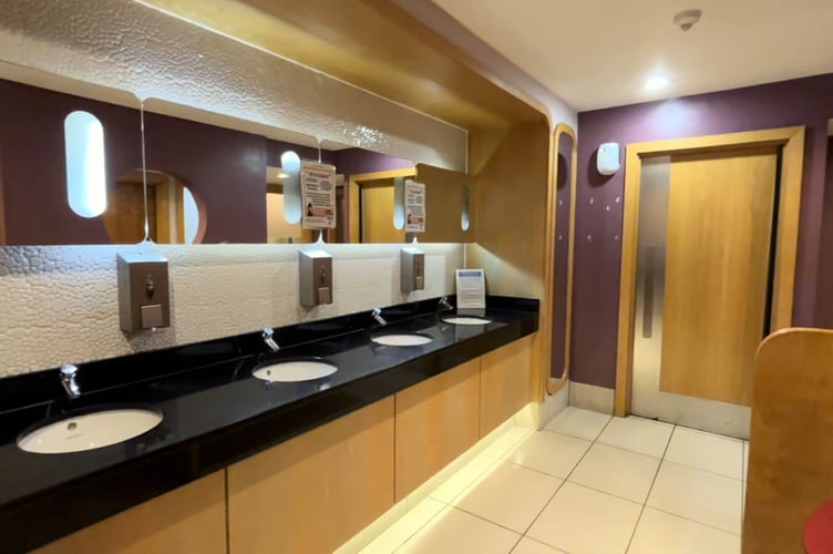 Pub’s exceptional toilets scoop top award