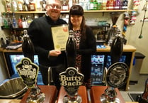 Rising Sun crowned Community Pub of the Year by beer aficionados 