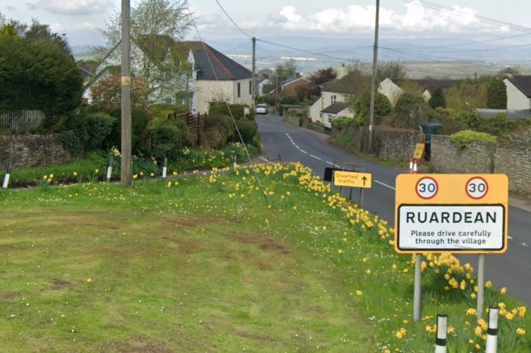 The main road into Ruardean