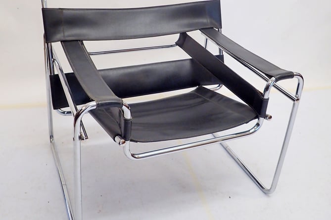 Chrome and black leather Wassily style chair in the style of Marcel Breuer