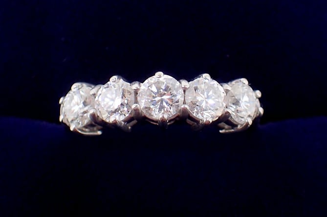 five stone diamond ring 