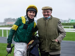 Tributes paid to legendary trainer Dai