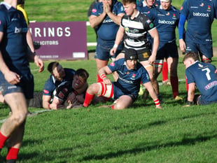 Severnsiders give champions a run