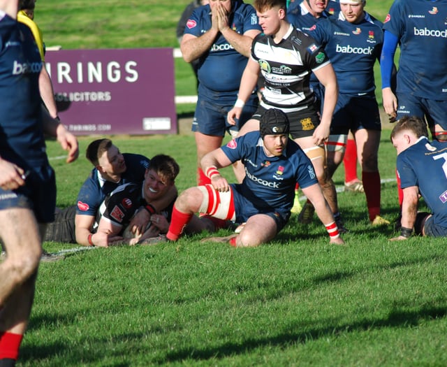 Severnsiders give champions a run