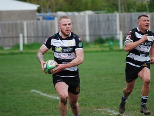 Dunn gives masterclass in Lydney win