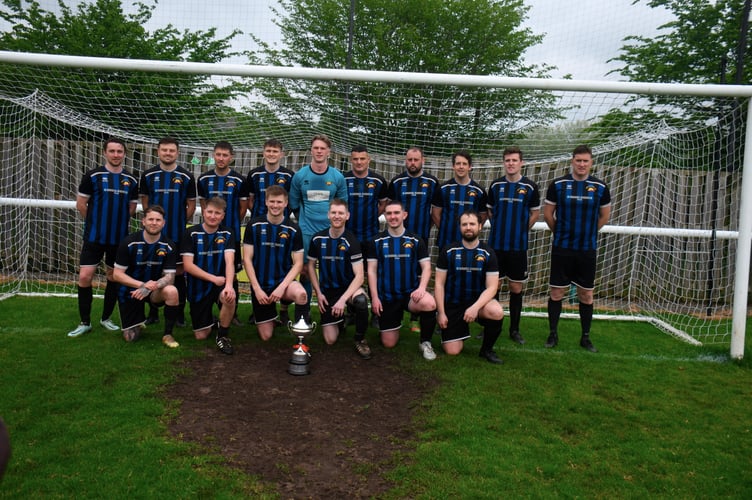 The Bream team with the JO Roberts Cup.