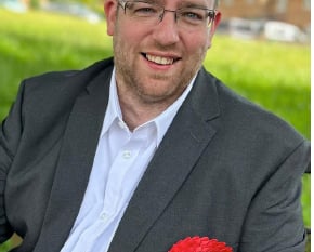 Transport secretary Mark Harper loses seat to Labour's Matt Bishop