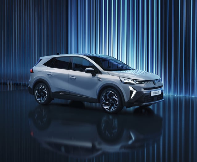 New Renault Symbioz available to order priced from £29,295 OTR
