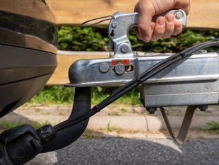 Tow WISER this summer says motoring group