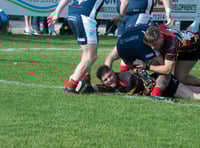 CINDERFORD ON TOP IN 10-TRY THRILLER