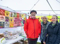 Gardeners check
out Air Bee 'n' Bee