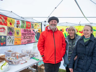 Gardeners check
out Air Bee 'n' Bee