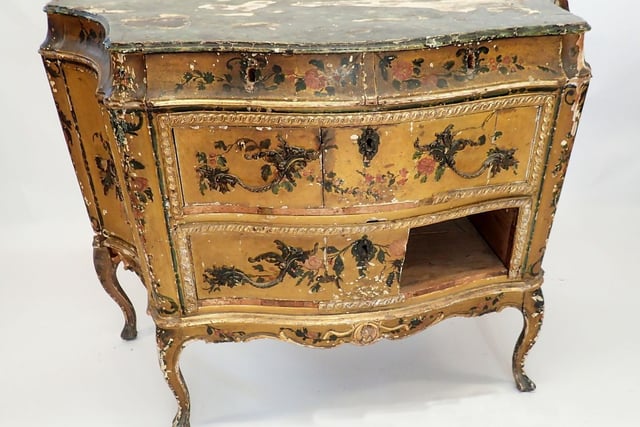 Italian commode was  highlight of Smiths sale