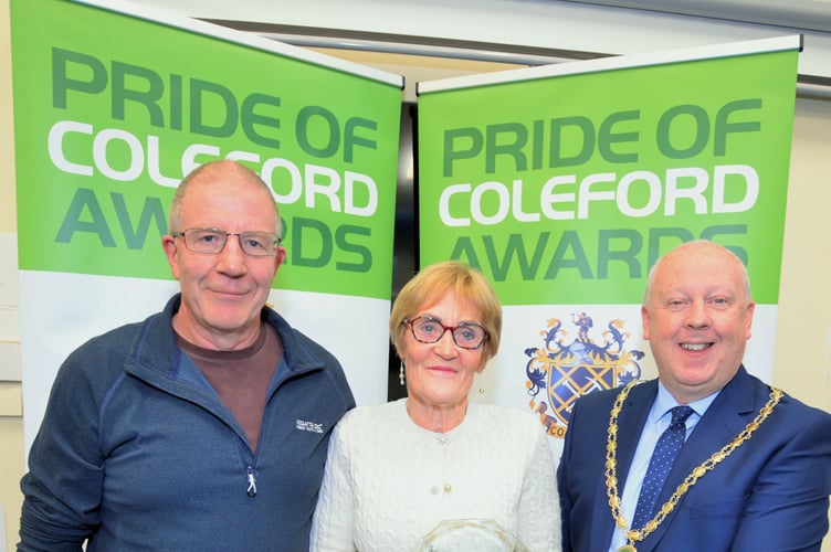 Martyn Gunter and Shirley Albrow Berry Hill Circuits which proides health and mental well-being support .