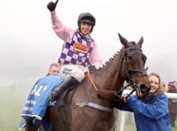Val Dancer hot foots it out of fog to win National