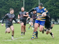 Mon squeezed out in 2025 opener