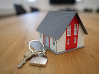 Man slams “discriminatory” social housing priorities