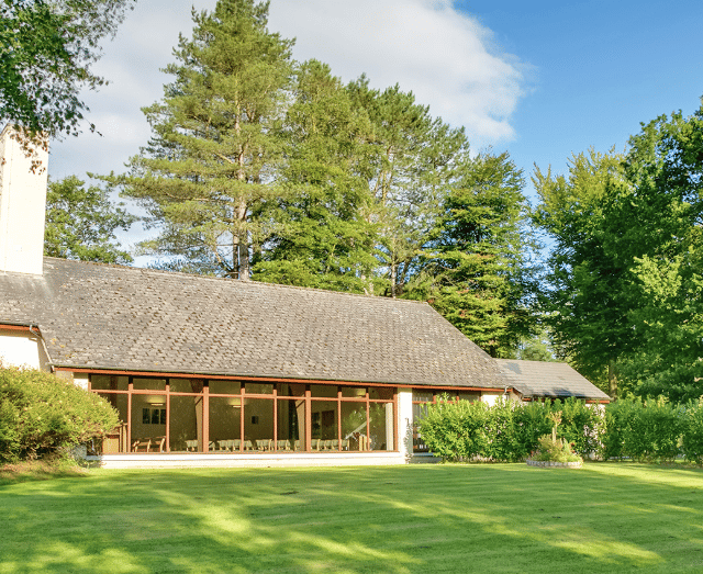 Forest of Dean crematorium hosts Mother’s Day tribute 