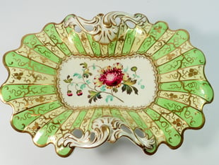 Smiths Auctions' exciting antique sale