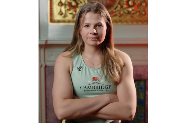 Becky Ashford won the women's 2nds 8 race with Cambridge