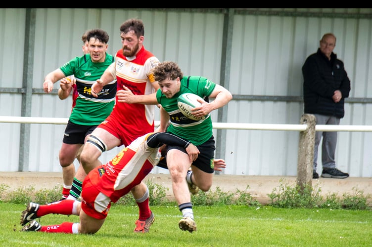 Cai Rogers breaks the last tackle to score for Drybrook