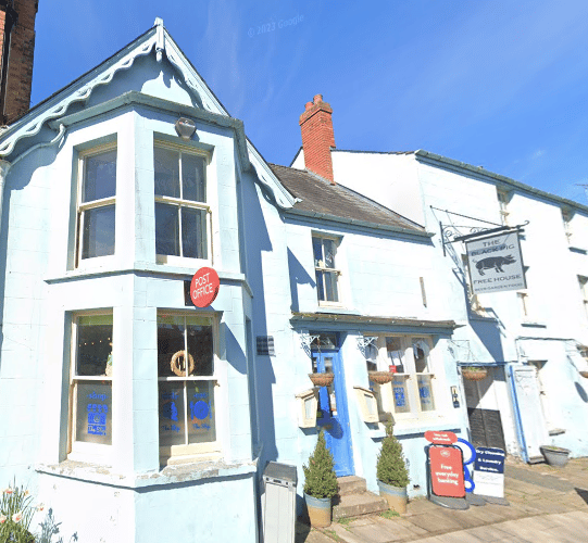 Newnham Post Office